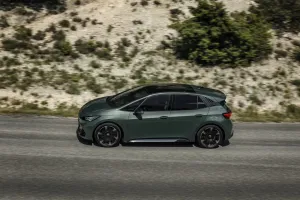 Hybrydowe i elektryczne auta które warto znać